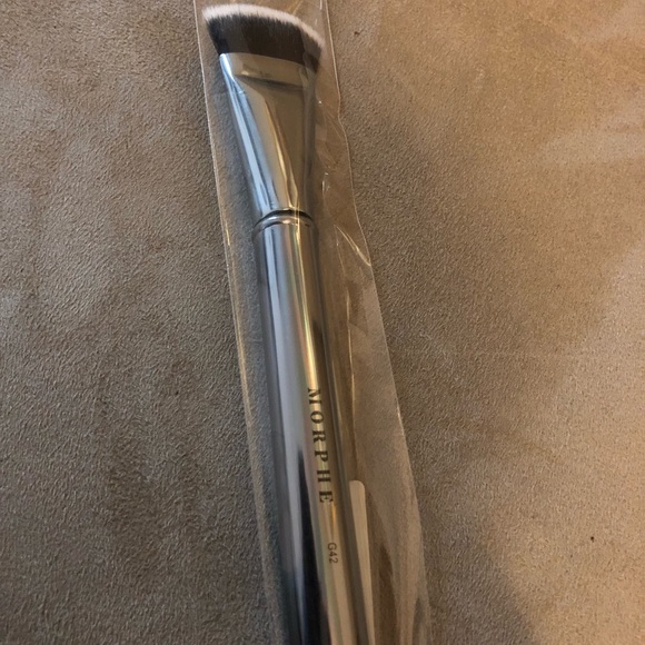 Morphe G42 1” Flat Contour Brush - Picture 3 of 3